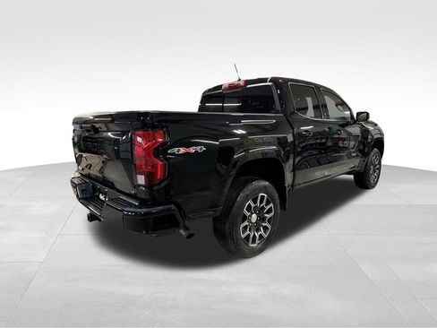 Used 2023 Chevrolet Colorado LT w/ LT Convenience Package II AWD/4WD image 37