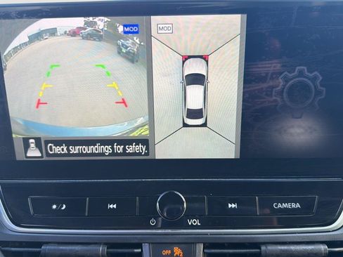 Used 2025 Nissan Altima 2.5 SL FWD image 5