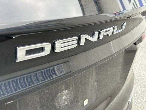 Used 2024 GMC Acadia Denali AWD/4WD image 12