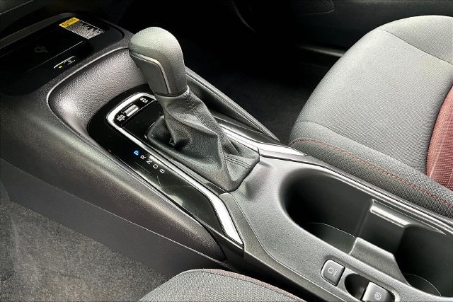Used 2026 Toyota Corolla SE w/ SE Package FWD image 17