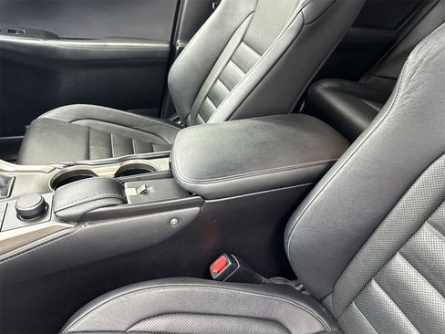 Used 2016 Lexus NX 200t F Sport image 31