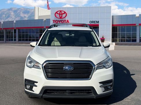 Used 2022 Subaru Ascent Limited AWD/4WD image 2