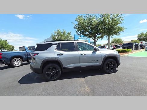 New 2026 Chevrolet Equinox LT w/ Midnight Edition FWD image 18