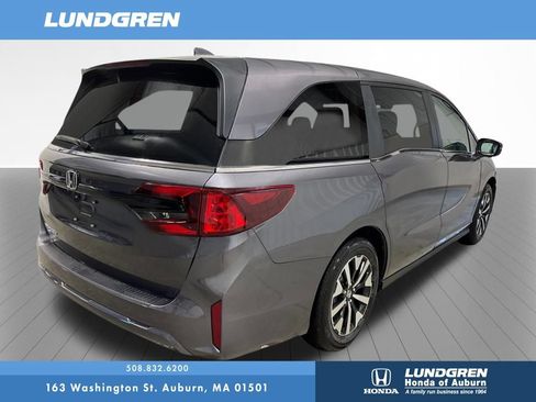 New 2026 Honda Odyssey EX-L image 7
