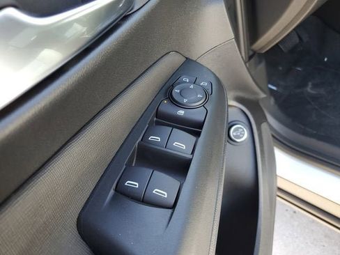 New 2026 Buick Envista Preferred w/ Convenience II Package image 17