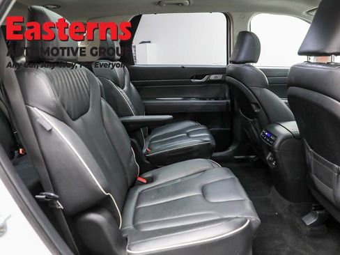 Used 2023 Hyundai Palisade Limited image 25