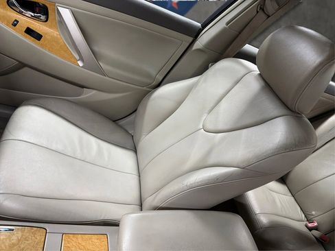 Used 2007 Toyota Camry XLE image 30