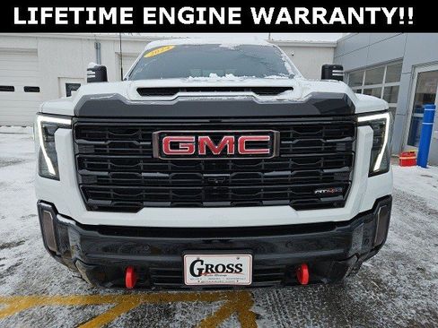 Certified 2024 GMC Sierra 2500 AT4X image 3