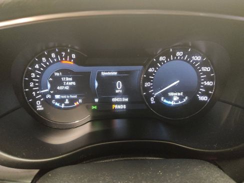 Used 2019 Lincoln MKC Reserve w/ MKC Technology Package FWD image 23