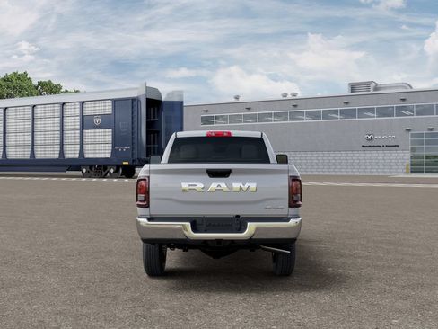 New 2025 RAM 2500 Tradesman w/ Chrome Appearance Group AWD/4WD image 8