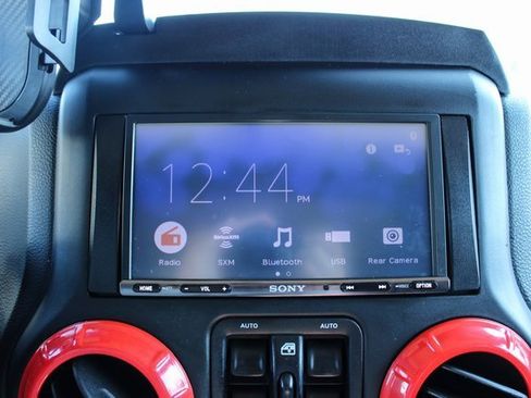 Used 2016 Jeep Wrangler Unlimited Sport w/ Quick Order Package 24S image 18