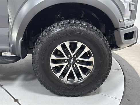 Used 2020 Ford F150 Raptor w/ Equipment Group 801A Mid image 21