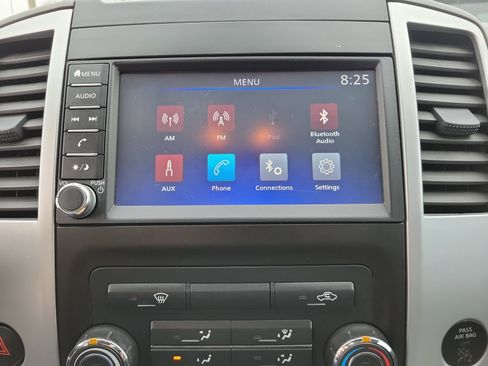 Used 2019 Nissan Frontier S image 14