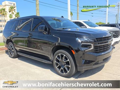Used 2024 Chevrolet Suburban RST w/ Luxury Package AWD/4WD image 1