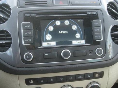 Used 2013 Volkswagen Tiguan S AWD/4WD image 28