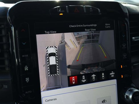 Used 2022 RAM 3500 Limited image 15