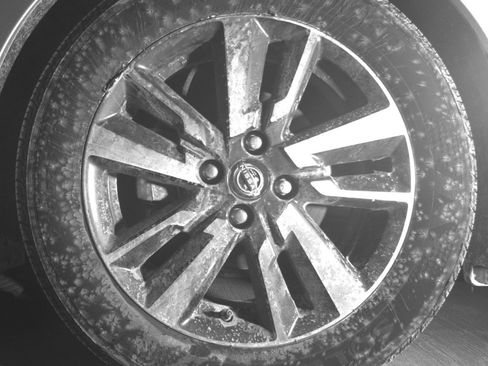 Used 2025 Nissan Versa SV image 12