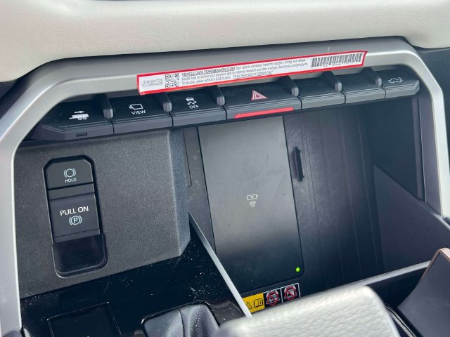 Certified 2025 Toyota Tundra Capstone AWD/4WD image 32
