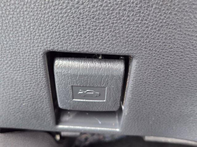 Used 2024 Toyota Corolla SE FWD image 21