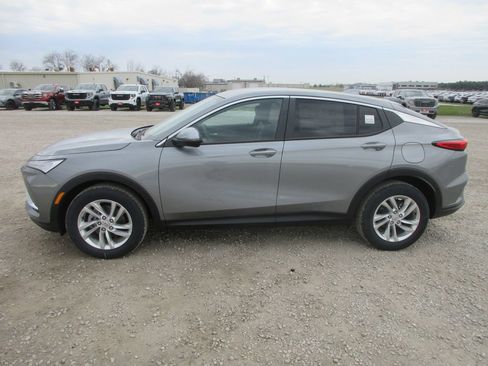 New 2026 Buick Envista Preferred image 7