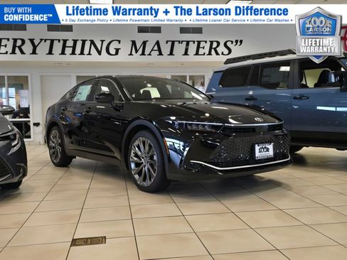 New 2026 Toyota Crown Limited image 1