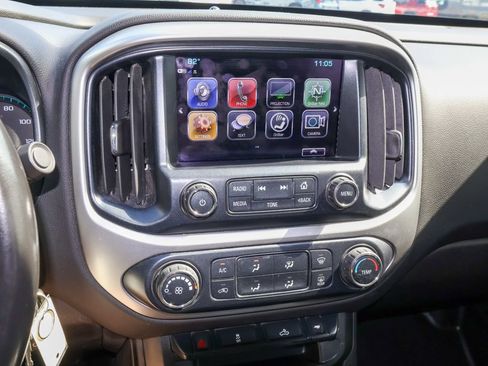 Used 2018 Chevrolet Colorado LT w/ Redline Special Edition AWD/4WD image 13