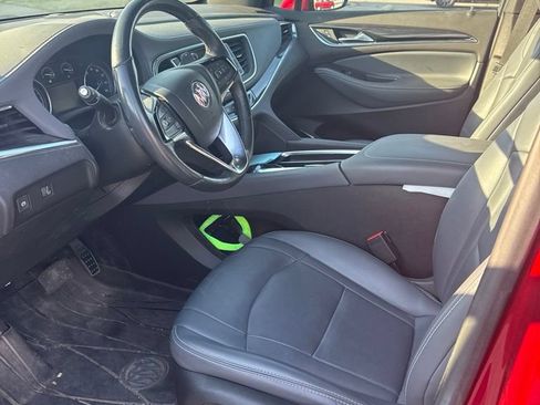 Used 2022 Buick Enclave Essence w/ Sport Touring Edition FWD image 6