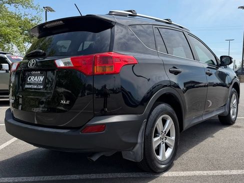 Used 2015 Toyota RAV4 XLE FWD image 7