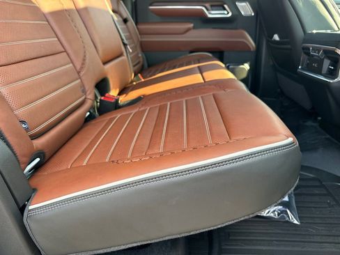 New 2026 GMC Sierra 2500 Denali Ultimate image 16