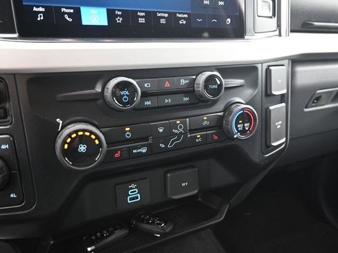 New 2026 Ford F350 XLT w/ XLT Premium Package image 15