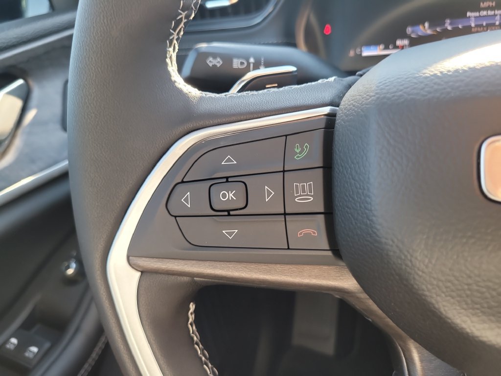 New 2027 Jeep Grand Cherokee Limited RWD image 32