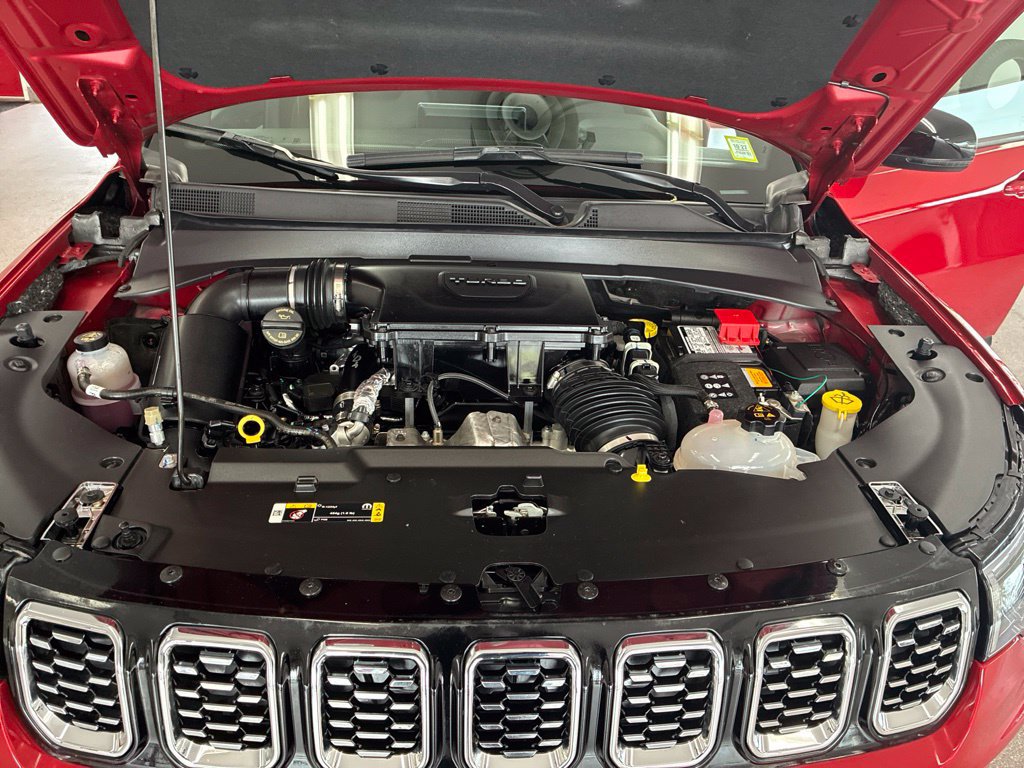 Certified 2024 Jeep Compass Limited AWD/4WD image 36