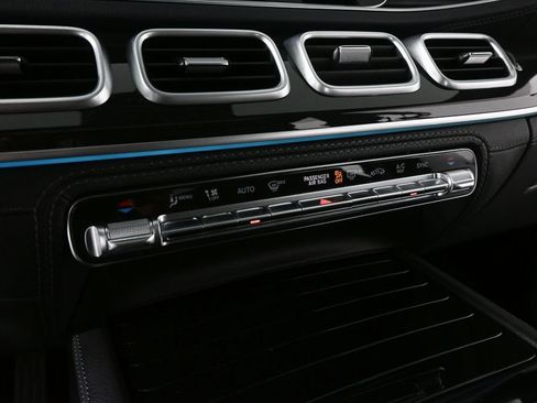 Certified 2022 Mercedes-Benz GLS 450 4MATIC image 14