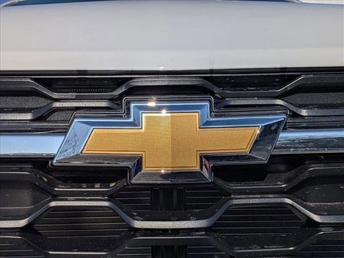 New 2026 Chevrolet Trax LS image 17