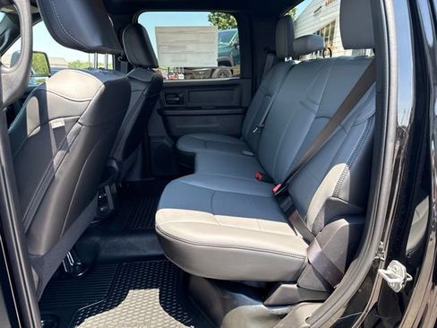 New 2026 RAM 2500 Tradesman w/ Chrome Appearance Group AWD/4WD image 18