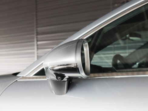 New 2026 Porsche Panamera image 25