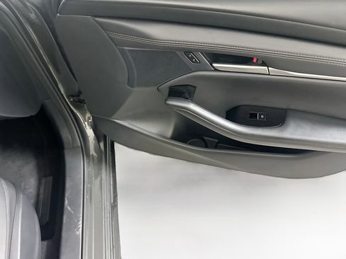 Used 2025 MAZDA MAZDA3 s image 30