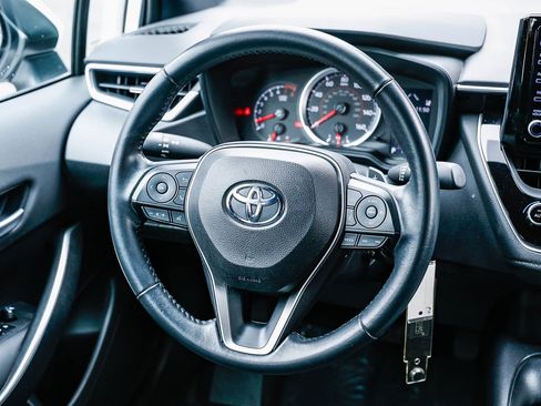 Used 2022 Toyota Corolla SE image 13
