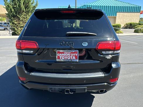 Used 2021 Jeep Grand Cherokee Laredo X image 4