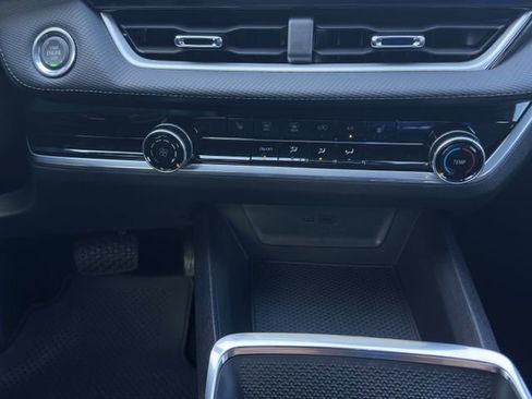 New 2026 Chevrolet Equinox LT image 15