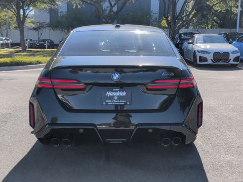 Used 2026 BMW M5 w/ Carbon Package image 12