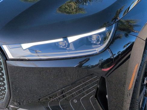 Certified 2025 BMW iX xDrive50 image 6