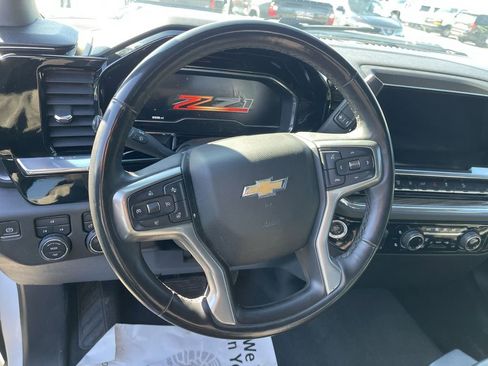Used 2024 Chevrolet Silverado 2500 LT image 7