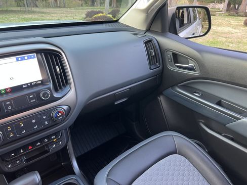 Used 2019 Chevrolet Colorado Z71 image 15