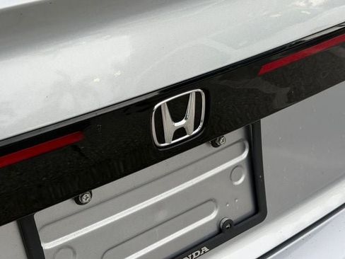 Certified 2024 Honda Accord LX image 17