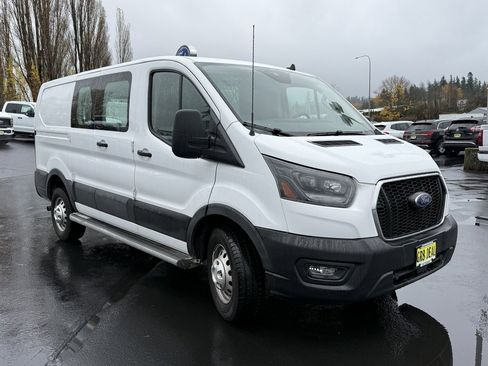 Used 2023 Ford Transit 250 Low Roof AWD w/ Exterior Upgrade Package image 3