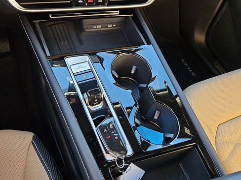 New 2026 Volkswagen Atlas Cross Sport SE image 15