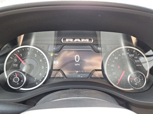 New 2026 RAM 1500 Express AWD/4WD image 24
