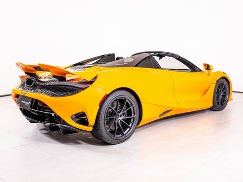 New 2026 McLaren 750S Spider image 7