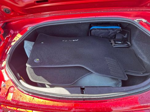 Used 2019 MAZDA MX-5 Miata RF Grand Touring RWD image 28